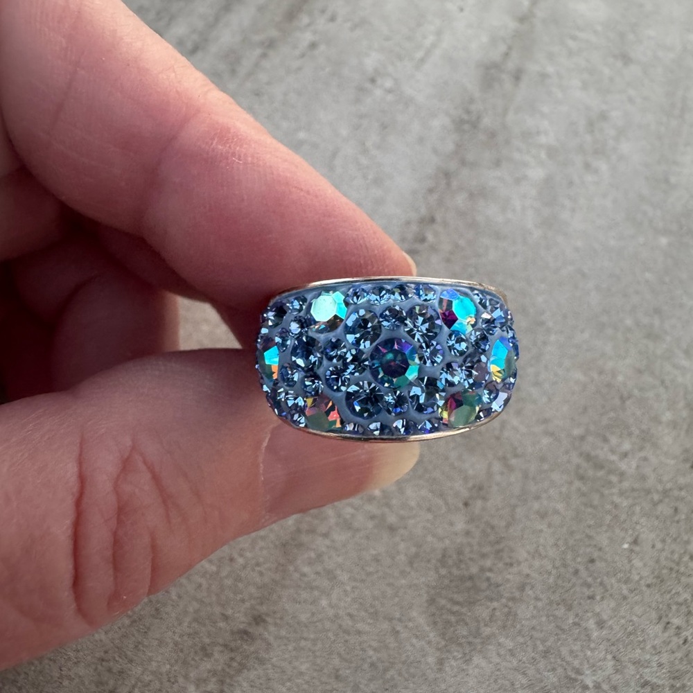 JCM Brass Ring w/Malaysian Crystals - Picture 3 of 6
